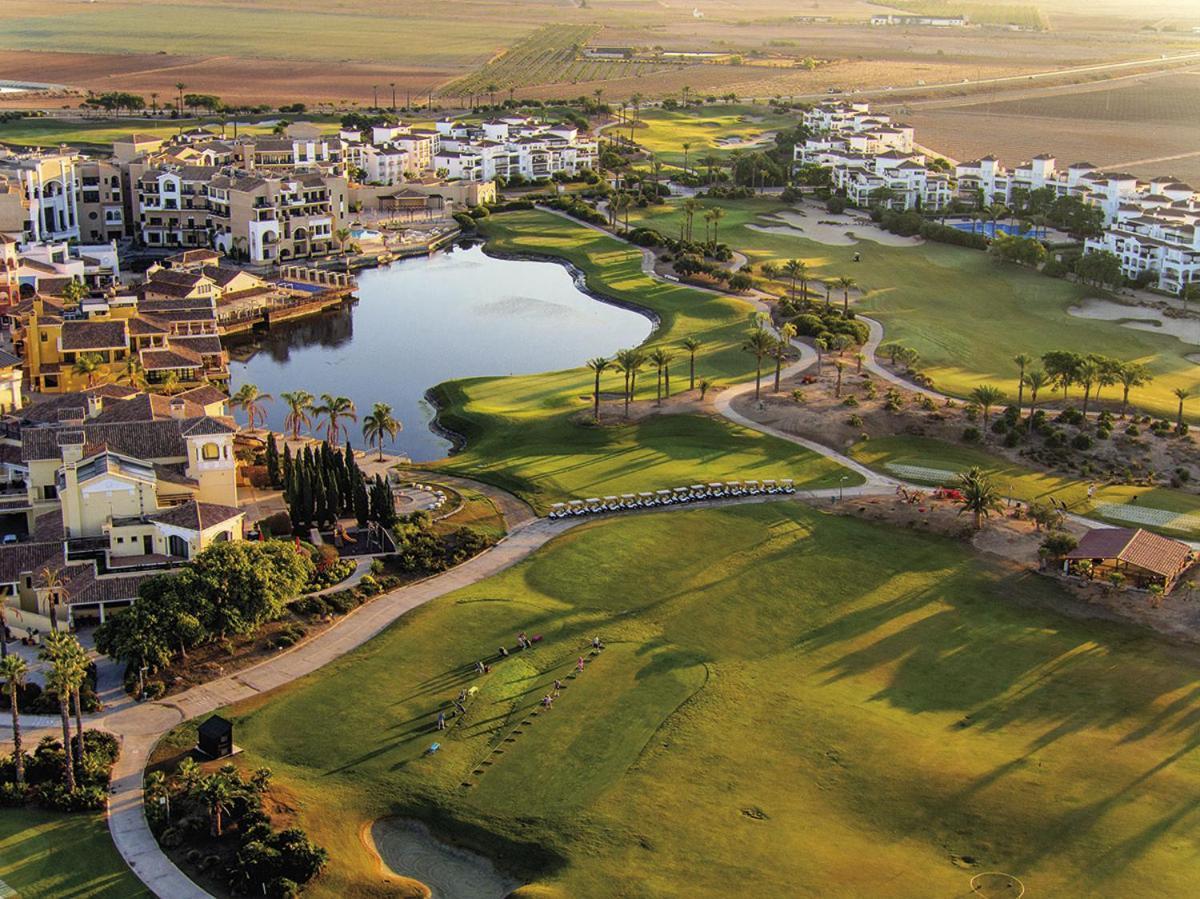 Apartamento De Lujo En Planta Baja Con Piscina En La Torre Golf Resort Roldan Екстер'єр фото